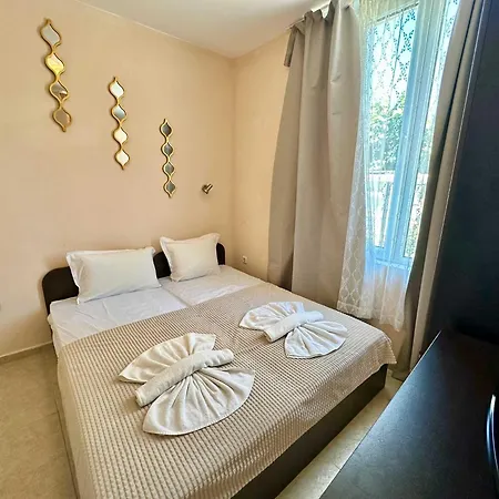 Apartment Cozy One-bedroom In Lilia By Menada